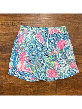 Lilly Pulitzer men’s capri swim trunks